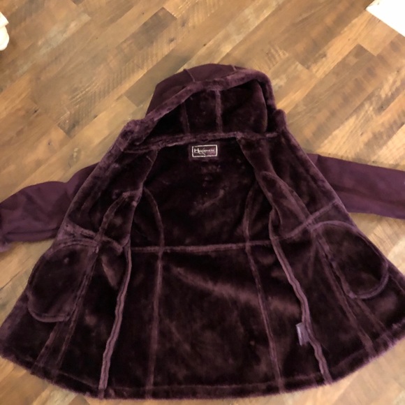 NWT Girls Shearling coat - Picture 3 of 5